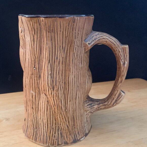 Vintage 3D brown tree trunk mug w/ open mouth & teeth, animated forest friends - Picture 4 of 10